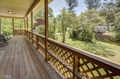 628 Edgewater Cir, Conyers GA 30094-4405 exterior