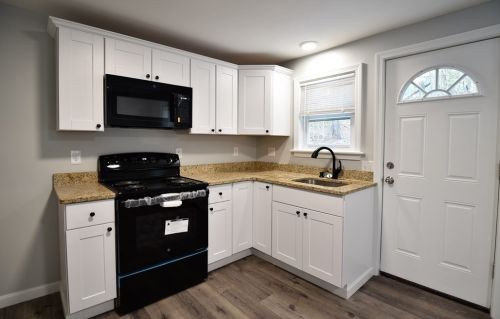 64 Reed St, Worcester MA 01602-4308 exterior