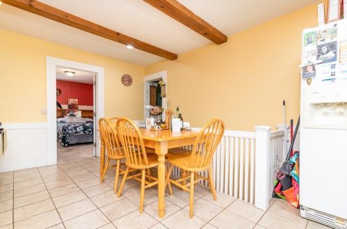 10 Carroll St, Weymouth MA 02189-1211 exterior