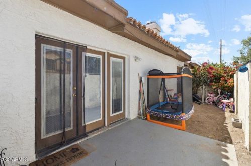 3243 38th St, Phoenix AZ 85040-1614 exterior