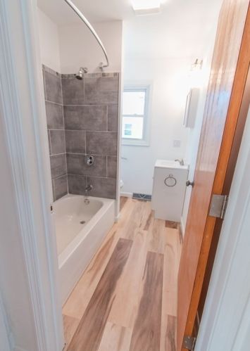 435 Rockdale Ave, New Bedford MA 02740-1561 exterior