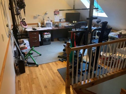 1122 Mammoth Rd, Dracut MA 01826 exterior