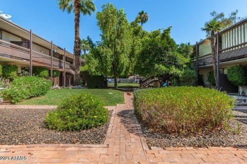 1101 Bethany Home Rd, Phoenix, AZ 85014-2234