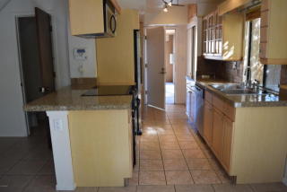 10432 11th St, Phoenix AZ  85020-8536 exterior