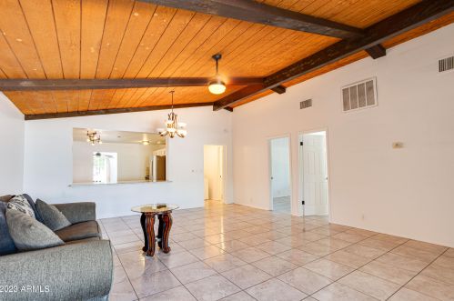 3416 Cambridge Ave, Phoenix AZ 85008-1215 exterior