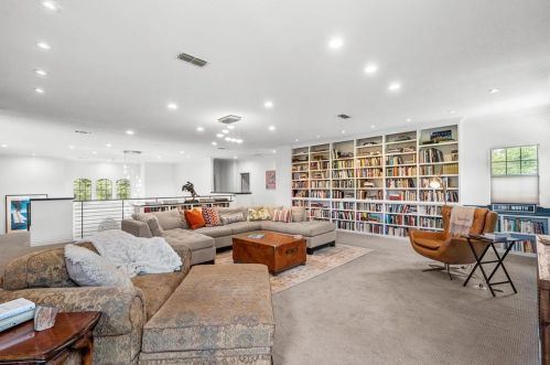 2455 Halloran St, Fort Worth TX 76107-6631 exterior