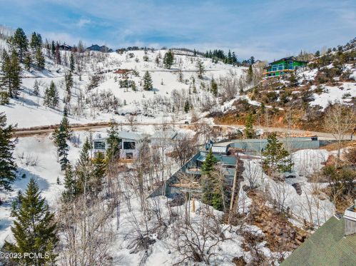 7602 Buckboard Dr, Park City UT 84098-5304 exterior