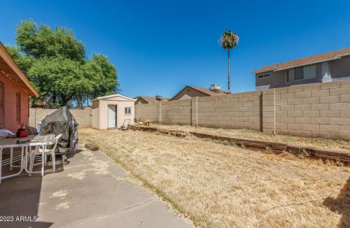 8914 Cambridge Ave, Phoenix AZ 85008-1215 exterior