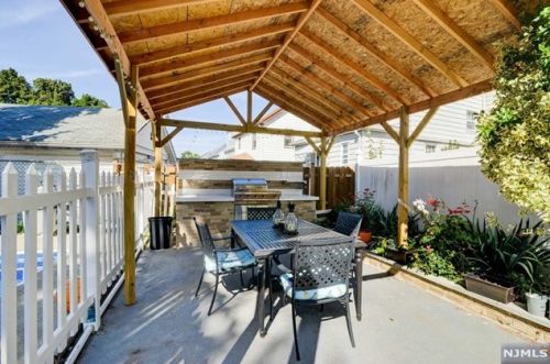 328 Joralemon St, Belleville NJ  07109-2167 exterior