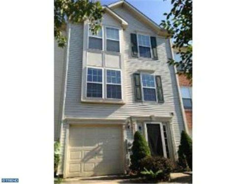 176 Liberty Way, West Deptford NJ  08096-6822 exterior