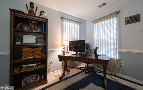 341 Chancellor Dr, West Deptford NJ  08096-5170 exterior