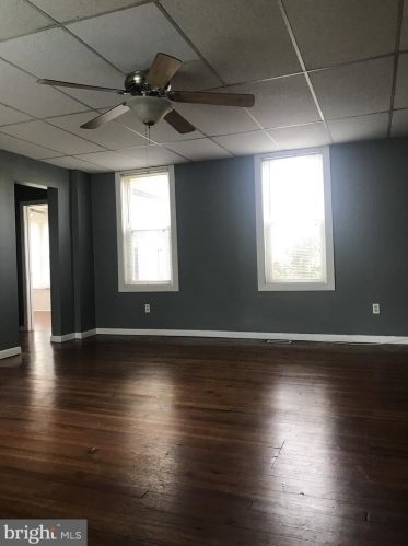 17 Martel St, West Deptford, NJ 08051-1415