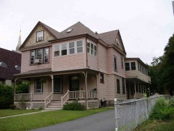 27 Ash St, Newton, MA 02466-1818