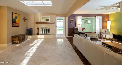 8153 1st Ave, Phoenix AZ 85003-2607 exterior