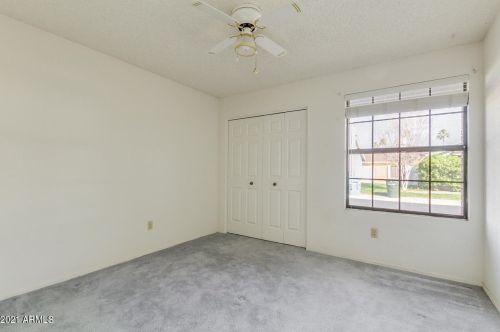 125 Campo Bello Dr, Phoenix AZ 85032-2215 exterior