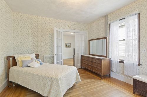 75 Bradford St, Everett MA 02149-1314 exterior