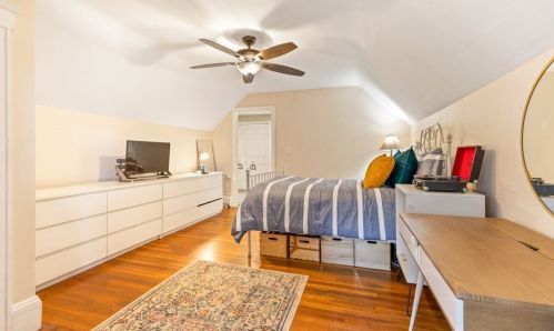 9 Hall Pl, Quincy MA 02169-4027 exterior