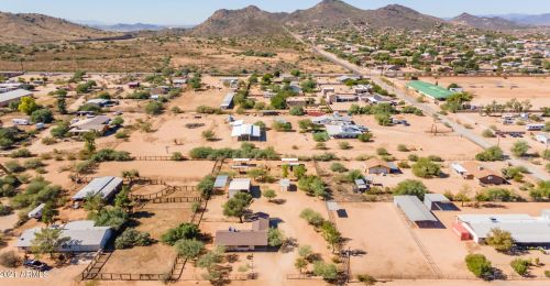 35220 3rd Ave, Phoenix AZ 85027-5908 exterior