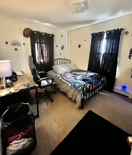 401 Washington St, Taunton MA 02780-1784 exterior