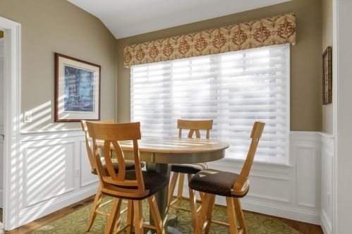 16 Black Rock Dr, Hingham MA 02043-4892 exterior