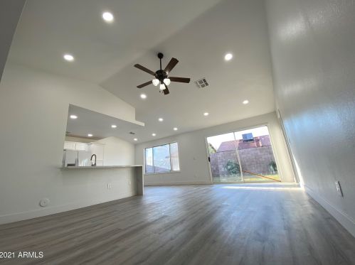 8418 Berkeley Rd, Phoenix AZ  85037-4146 exterior