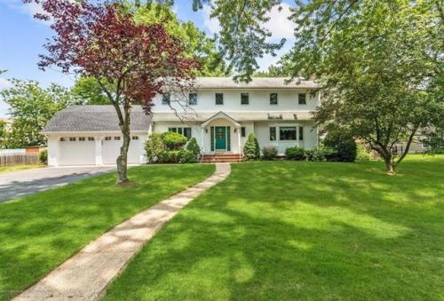 1504 Roller Rd, Tinton Falls, NJ 07712-3429