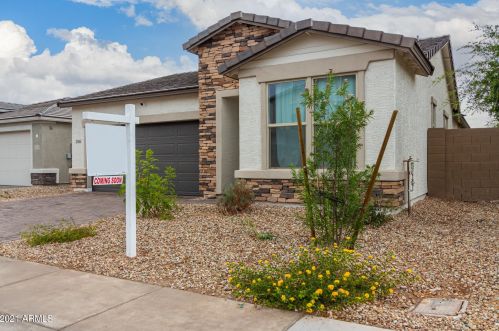 3306 75th Dr, Phoenix, AZ 85043