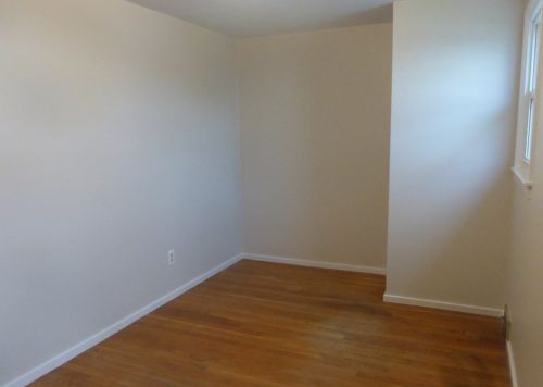 54 King Philip Rd, Worcester MA 01606-2385 exterior