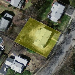 122 Fessenden St, Newton MA 02460-1132 aerial view
