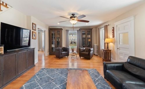 79 Border St, Dedham MA 02026-3601 exterior