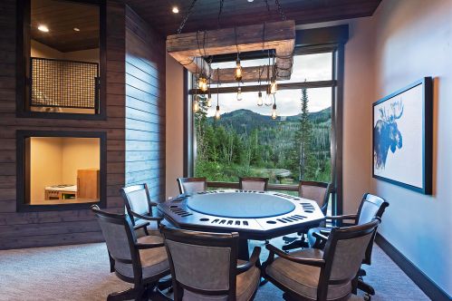 216 White Pne Cyn Rd, Park City UT 84060-6514 exterior