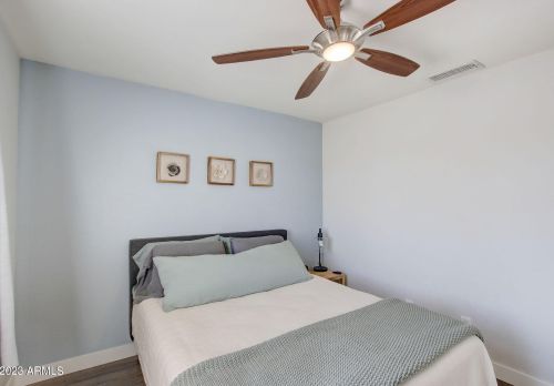 17806 13 Pl, Phoenix AZ 85014-1119 exterior