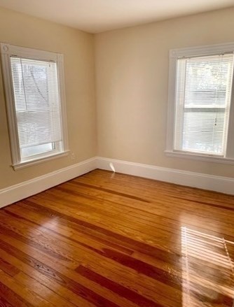 123 Cypress St, Newton MA 02459-2280 exterior