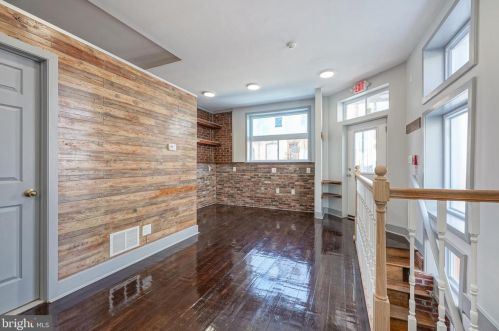 1815 20 St, Philadelphia PA 19145-2048 exterior