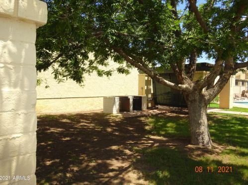 2932 22 Pl, Phoenix AZ 85020-4710 exterior