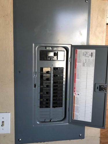 63 Houghton St, Worcester MA 01604-3823 exterior