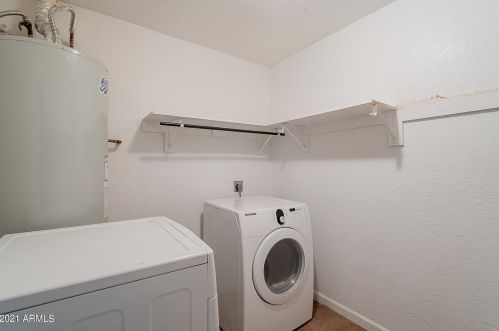 3013 Aster Dr, Phoenix AZ 85032-7332 exterior