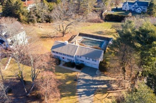 1140 Webster St, Needham MA 02494-2431 exterior