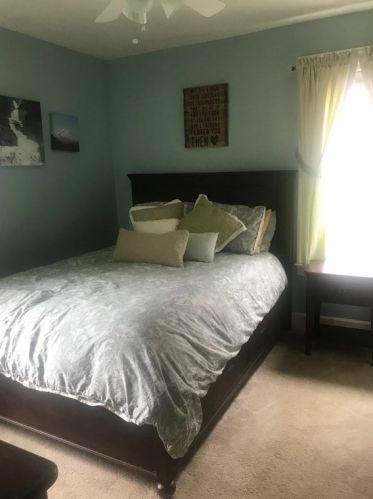 183 Pleasant St, Leicester MA 01524-1421 exterior