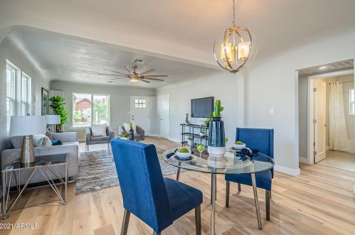 1626 Adams St, Phoenix AZ  85007-2606 exterior