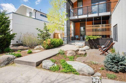 3055 Ogden St, Englewood, CO 80113-1749