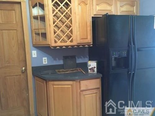 105 Lincoln Ave, Carteret NJ  07008-2738 exterior