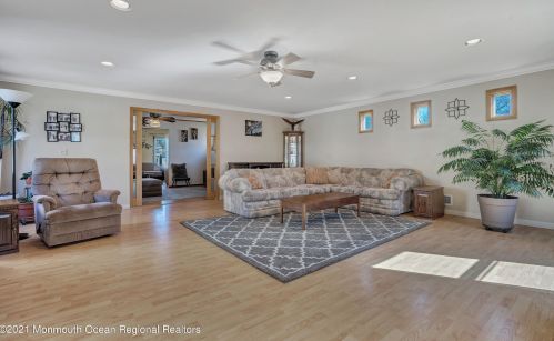 11 Red Cedar Ct, Jackson Twp NJ 08527-1351 exterior