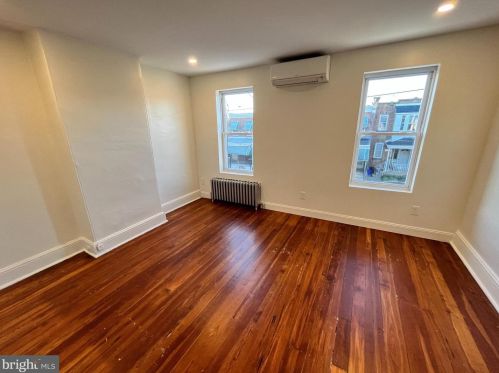 419 Markle St, Philadelphia PA  19128-3606 exterior