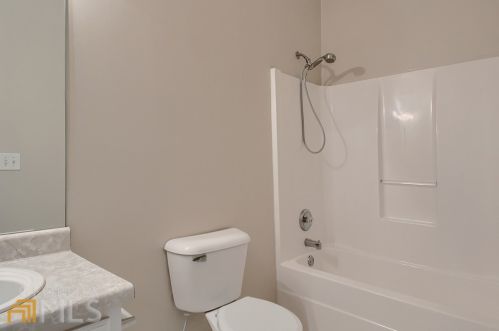 139 Windsor Cir, Stockbridge GA 30281-1864 exterior