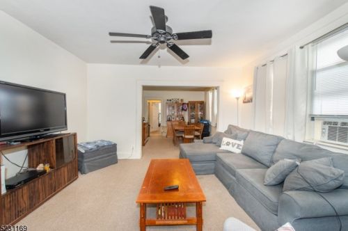 54 Malone Ave, Belleville NJ 07109-2671 exterior