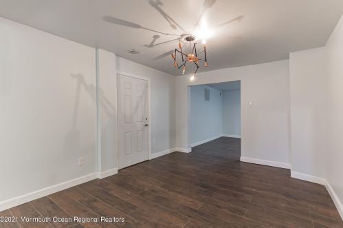 720 Carter Ave, West Deptford NJ  08096-1468 exterior