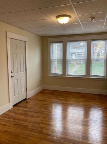 26 Catharine St, Worcester MA 01605-2741 exterior