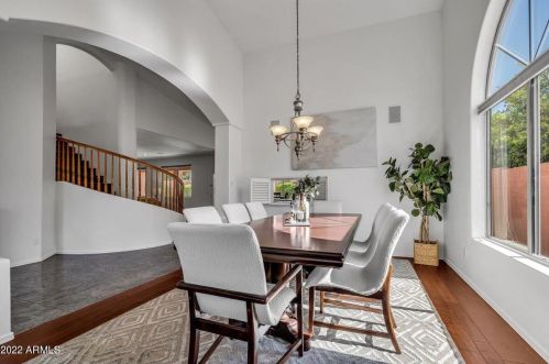 1916 Claire Dr, Phoenix AZ 85022-4106 exterior