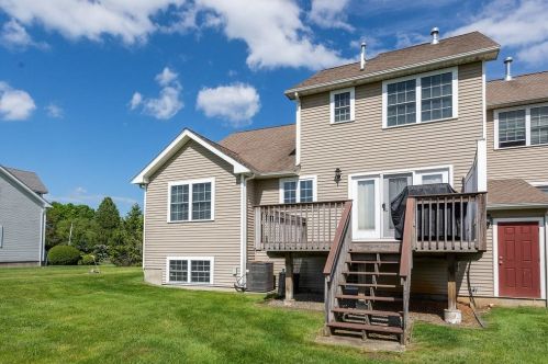 45 Main St, Berkley MA  02779-1367 exterior